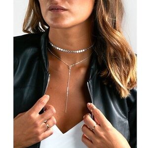 🌟Trendy Necklace Choker E01
